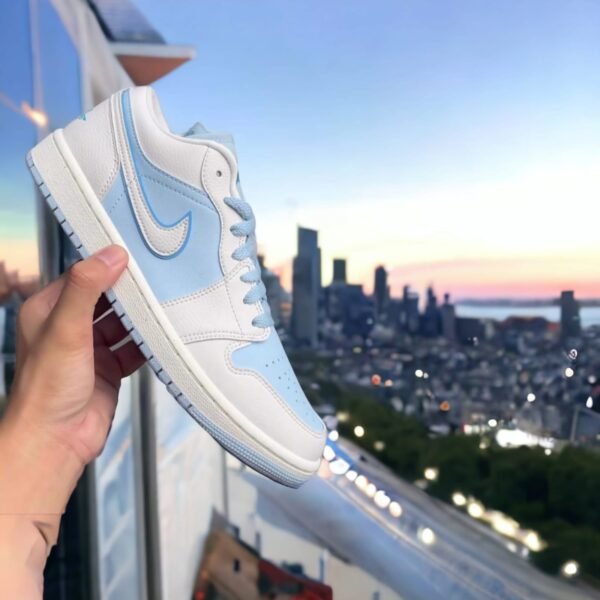 First Copy Shoes Nike Air Jordan 1 Low Everse Ice Blue