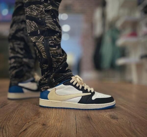 First Copy Shoes Nike Air Jordan Retro 1 Low Fragment x Travis Scott