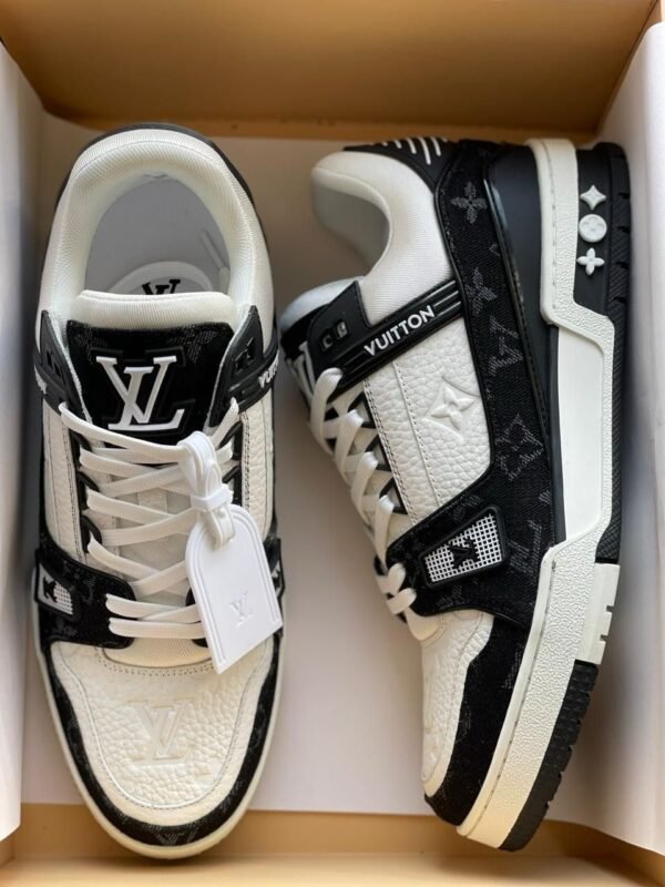 First Copy Shoes Louis Vuitton LV New Trainer Black White With Accessories