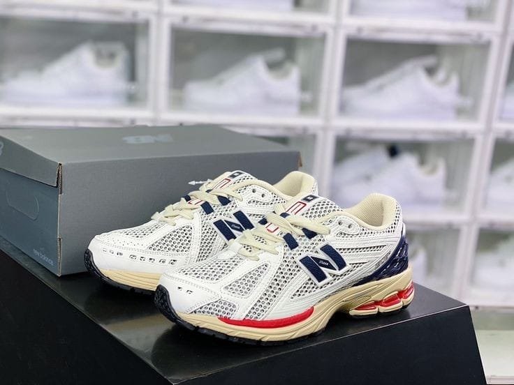 First Copy Shoes New Balance 1906R Sea Salt Eclipse True Red 2 First Copy Shoes New Balance 1906R Sea Salt Eclipse True Red