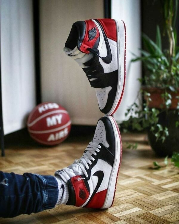 First Copy Shoes Nike Air Jordan Retro 1 Black Toe