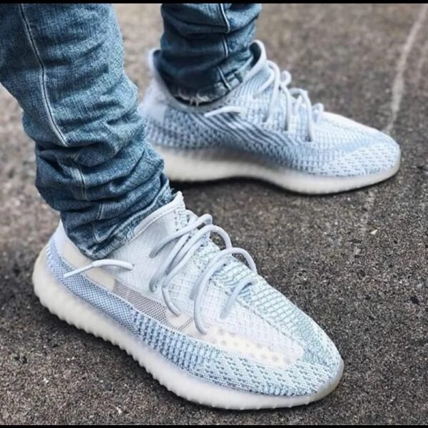 Adidas Yeezy Boost 350 V2 Static - Image 4