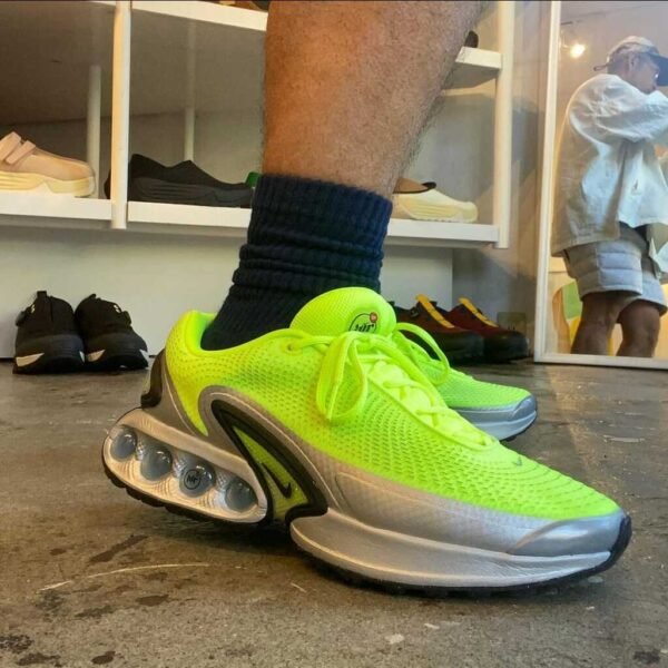 First Copy Shoes Nike AirMax DN Volt