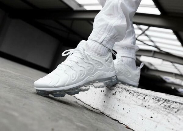 first copy shoes Nike Vapormax Plus White