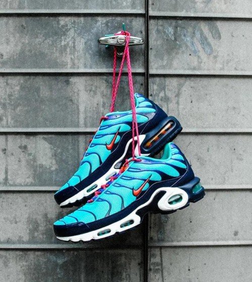 First Copy Shoes Nike Airmax Plus Discover Your Air