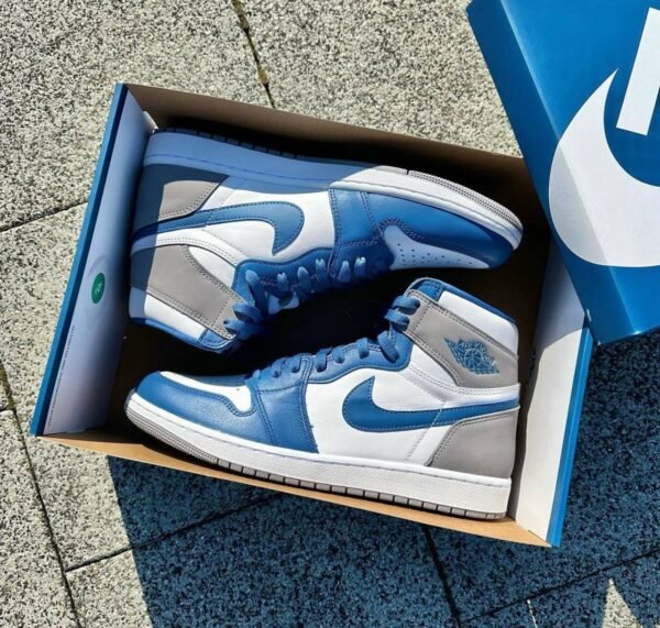 First Copy Shoes Nike Air Jordan Retro 1 High True Blue