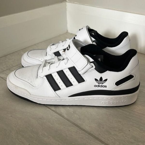 First Copy Shoes Addidas Original Forum Low Black and White