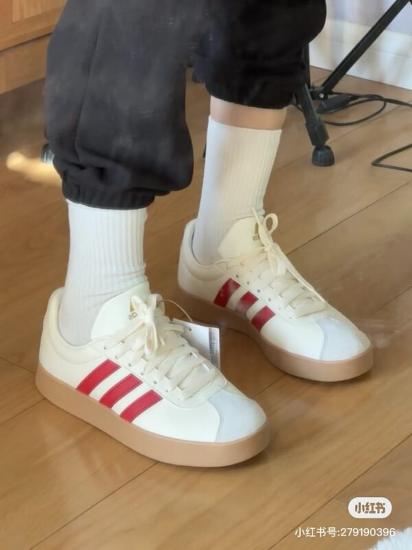 First Copy Shoes Adidas Court VL Cream Red