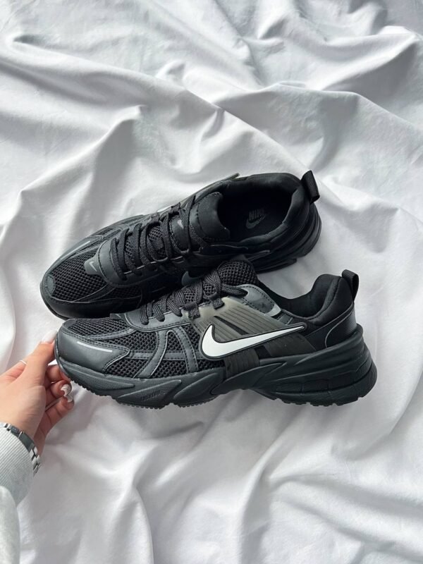 First Copy Shoes Nike V2k Run Black