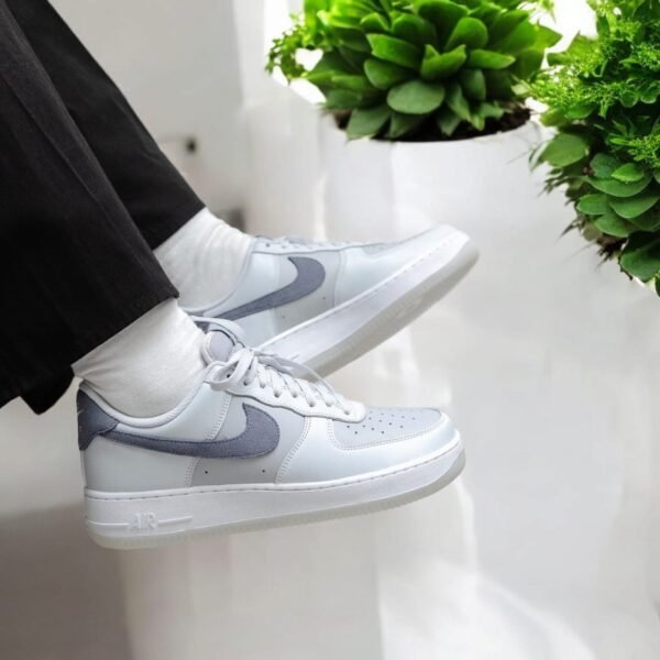 First Copy Shoes Nike AirForce 1 low LV8 Pure Platinum Light Carbon