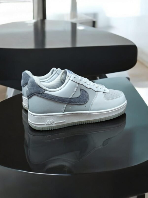 First Copy Shoes Nike AirForce 1 low LV8 Pure Platinum Light Carbon