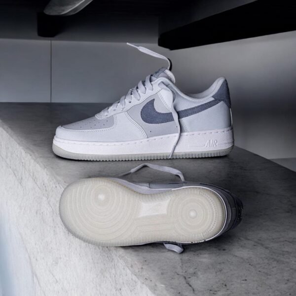 First Copy Shoes Nike AirForce 1 low LV8 Pure Platinum Light Carbon