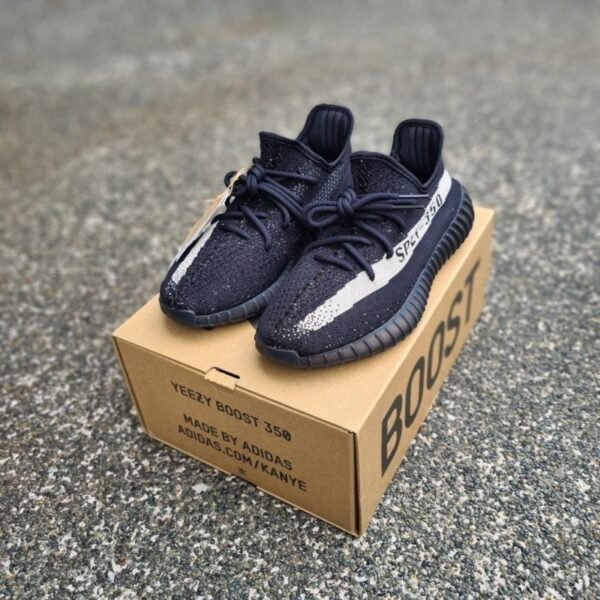 First Copy Shoes Adidas Yeezy 350 V2 Oreo