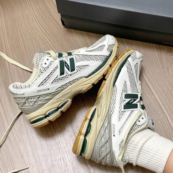 First Copy Shoes New Balance 1906R White-Green