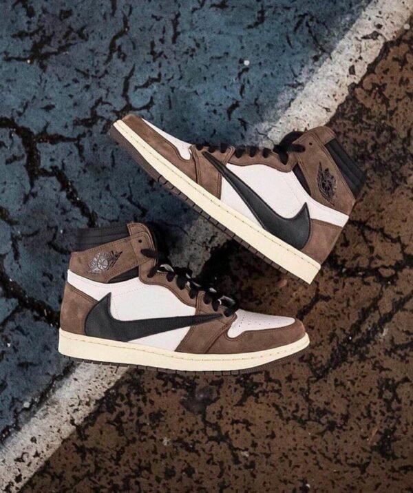 First Copy Shoes Nike Air Jordan Retro 1 High X Travis Scott Semi UA