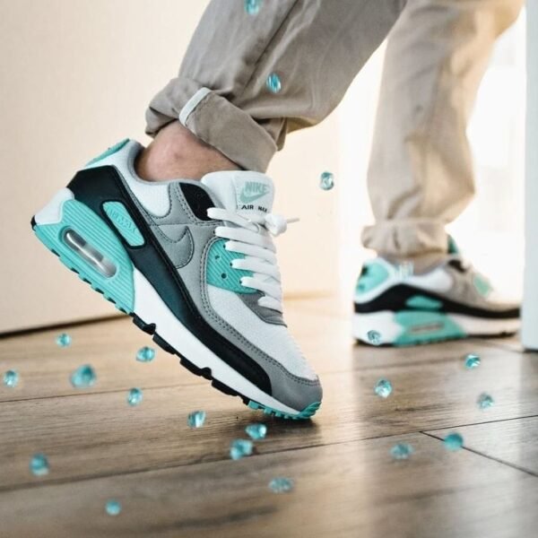 First Copy Shoes Nike Air Max 90 Hyper Turquoise