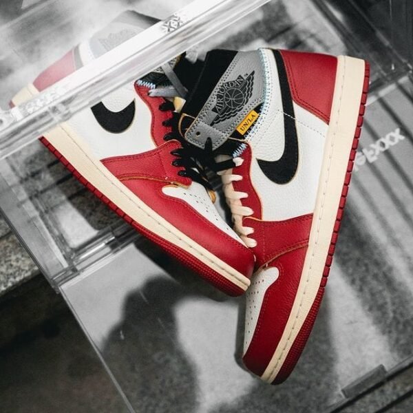 First Copy Shoes Union x Air Jordan 1 Chicago Shadow