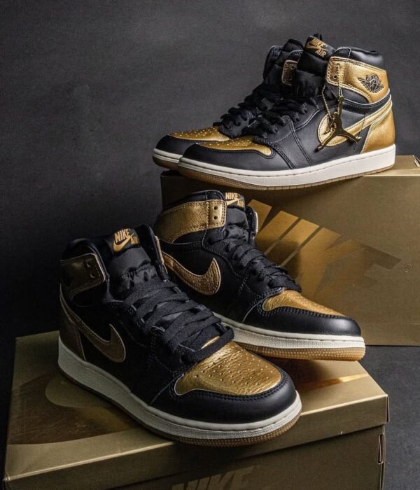 First Copy Shoes Air Jordan 1 Retro High OG Black and Gold