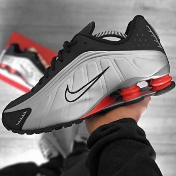 First Copy Shoes Nike Shox R4 Black Metallic Silver