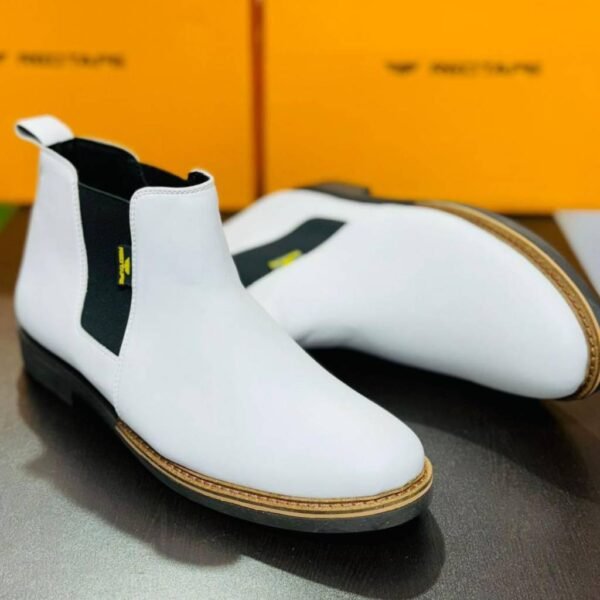 First Copy Shoes Red Tape Chelsea Boot - White