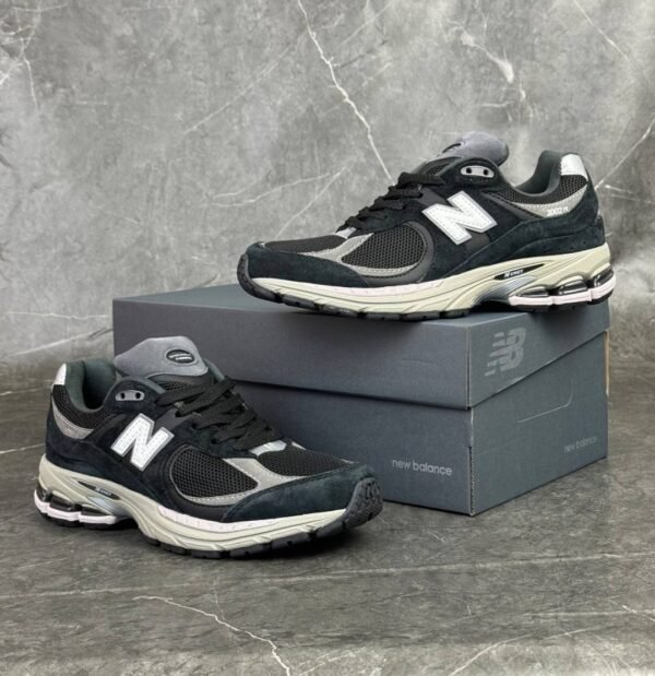 New Balance 2002R Protection Pack Black Grey-4