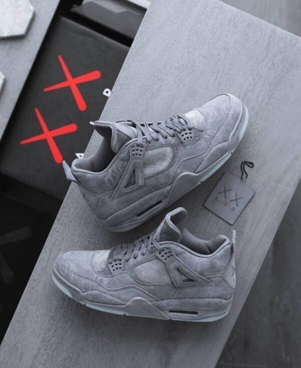 First Copy Shoes Nike Air Jordan Retro 4 Kaws Grey (SEMI UA)