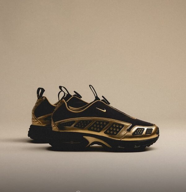 First Copy Shoes Nike Airmax SNDR Black Metallic Gold-3