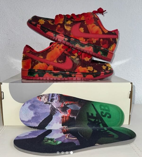 First Copy Shoes Nikee SB Dunk Low the Wizard of OZ Poppy Field-3