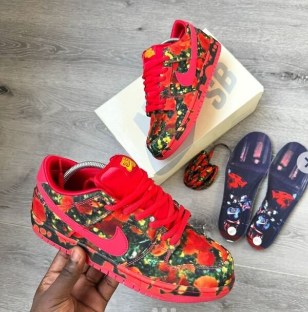 First Copy Shoes Nikee SB Dunk Low the Wizard of OZ Poppy Field-5