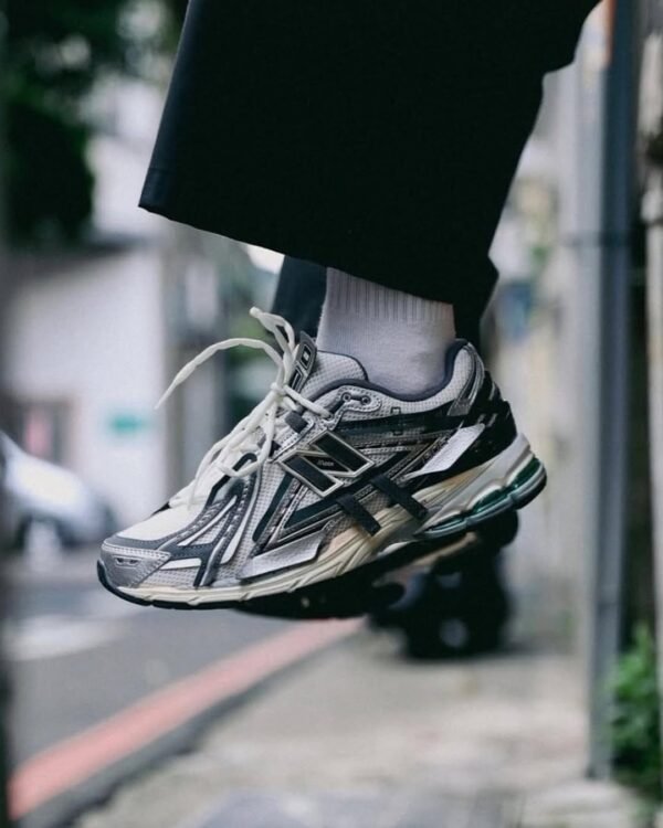 First Copy Shoes New Balance 1906A Tech Explosion-3