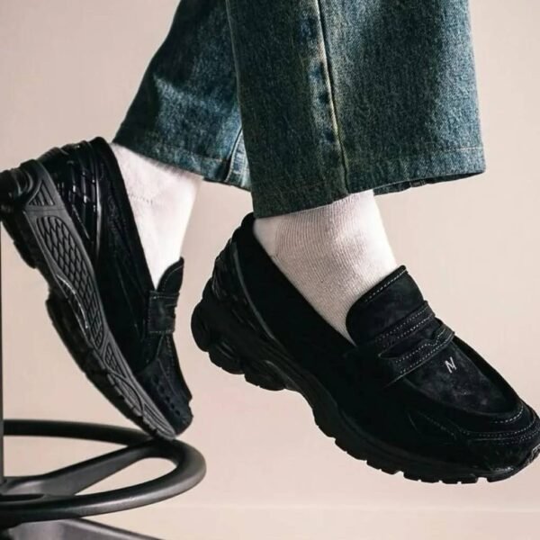 First Copy Shoes New Balance 1906L Black Suede