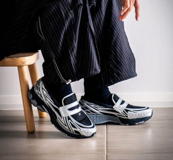First Copy Shoes New Balance 1906L Silver Metallic Black-2