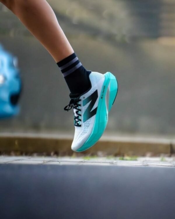 First Copy Shoes New Balance SuperComp Trainer V3-5
