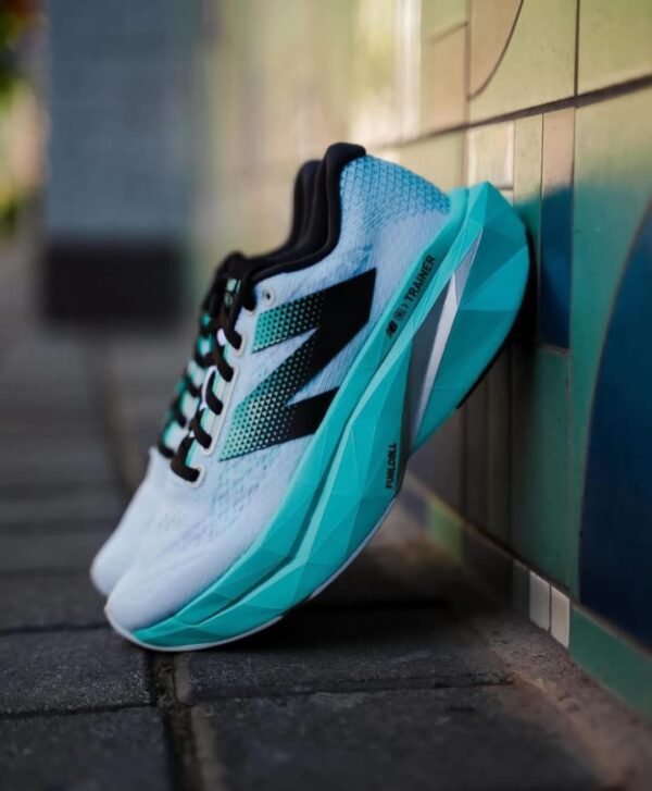 First Copy Shoes New Balance SuperComp Trainer V3-6