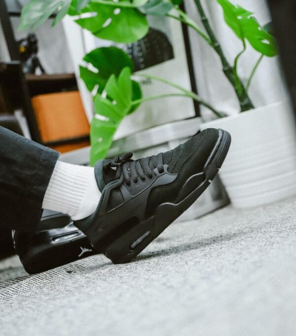 First Copy Shoes Nike Air Jordan 4 RM Black Cat-2