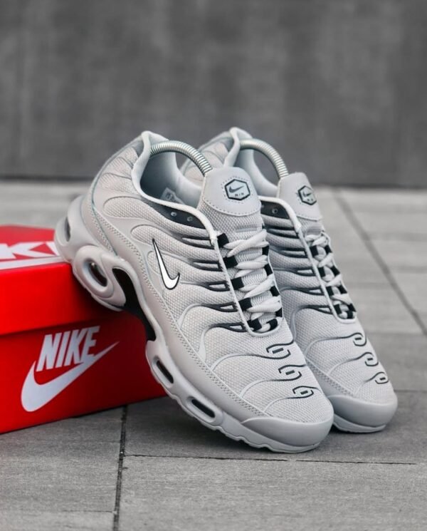 First Copy Shoes Nike AirMax Plus Wolf Grey-6