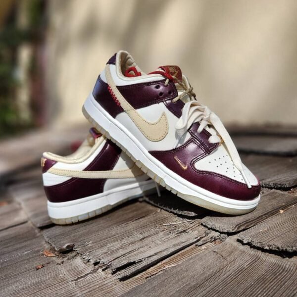 First Copy Shoes Nike SB Dunk Low LX Year of The Snake