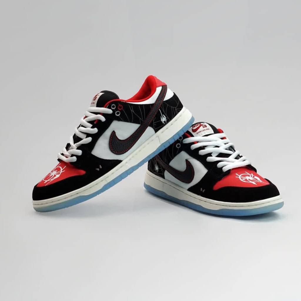 Nike SB Dunk Low Spiderman Miles Morales