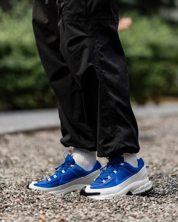 First Copy Shoes Nike Zoom Vomero 5 Roam Racer Blue-4