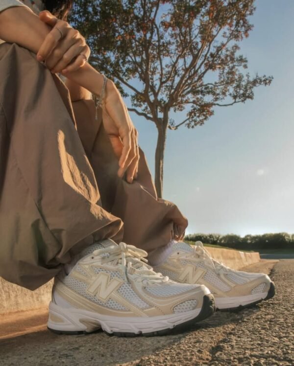 First Copy Shoes New Balance 740 Incense Angora-4