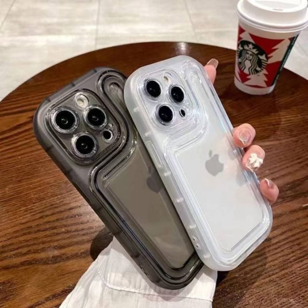 iPhone 15 Clear Armour Anti-Yellow MagSafe Case