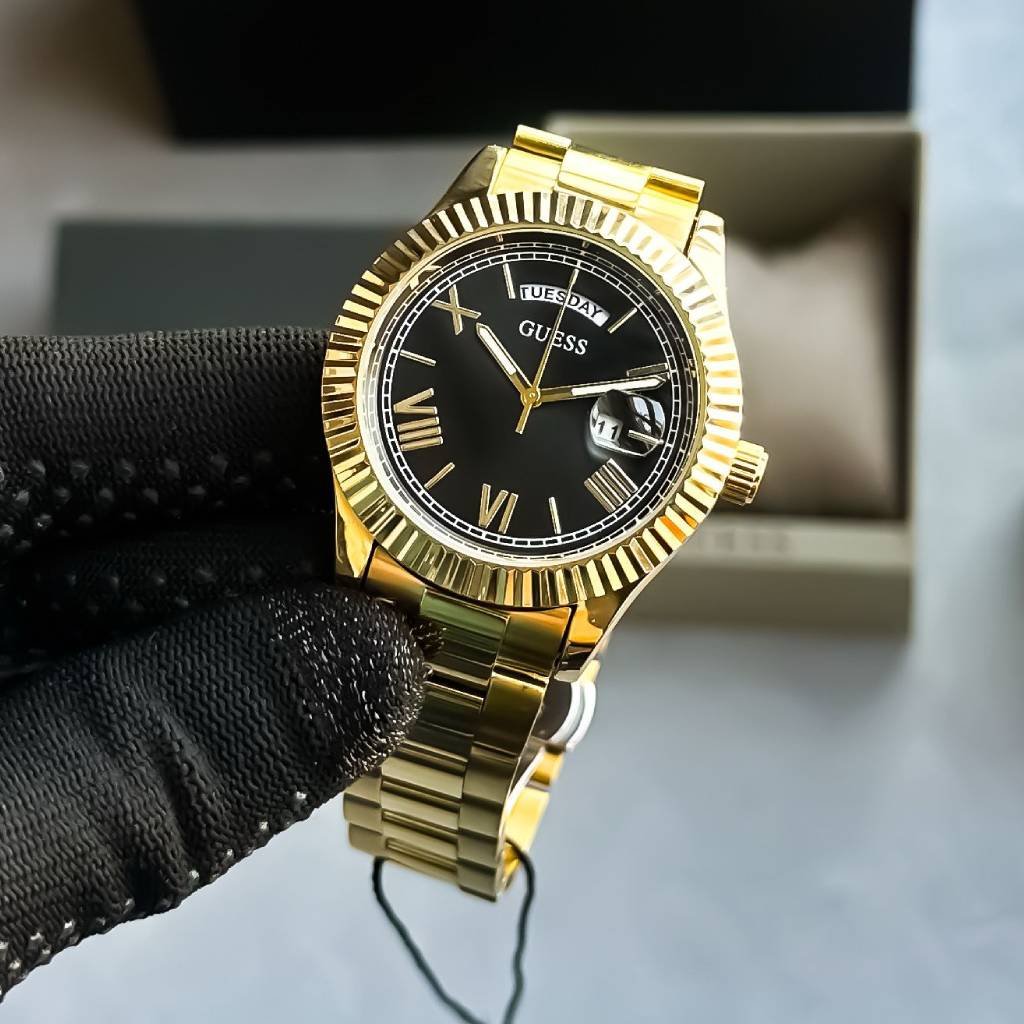 First Copy GUESS Royale Gold Edition – Black Dial