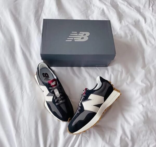 First Copy Shoes New Balance 327 Black White-5