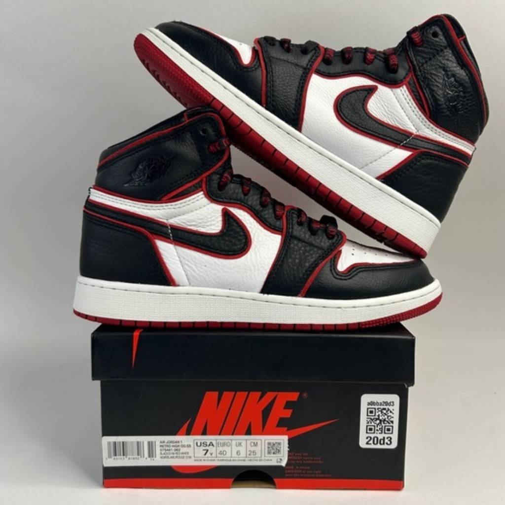 First Copy Shoes Nike Air Jordan Retro 1 Bloodline Semi UA