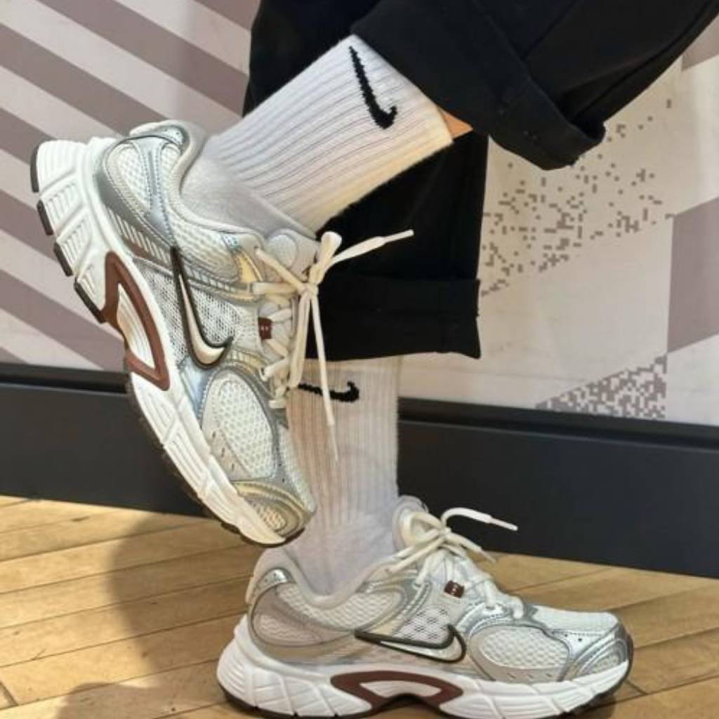 First Copy Shoes Nike V5 RNR Sail Fauna Brown
