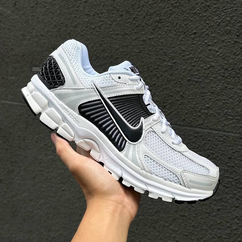 First Copy Shoes Nike Zoom Vomero 5 Panda