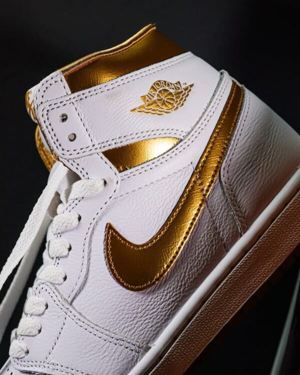 First Copy Shoes Nike Air Jordan 1 Retro High OG Metallic Gold-5