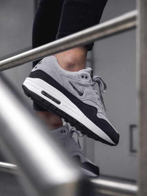 First Copy Shoes Nike Air Max 1 Premium SC in Wolf Grey Metallic-4
