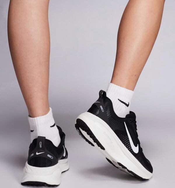 First Copy Shoes Nike Zoom Vomero 18 Road Black-4
