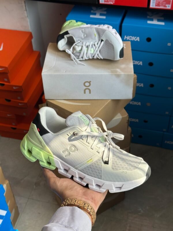 First Copy Shoes On Cloud Flyer 4 Grey-Live